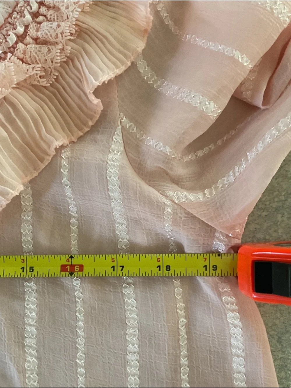 POL Pink Lace Ruffle Blouse - Picture 7 of 9